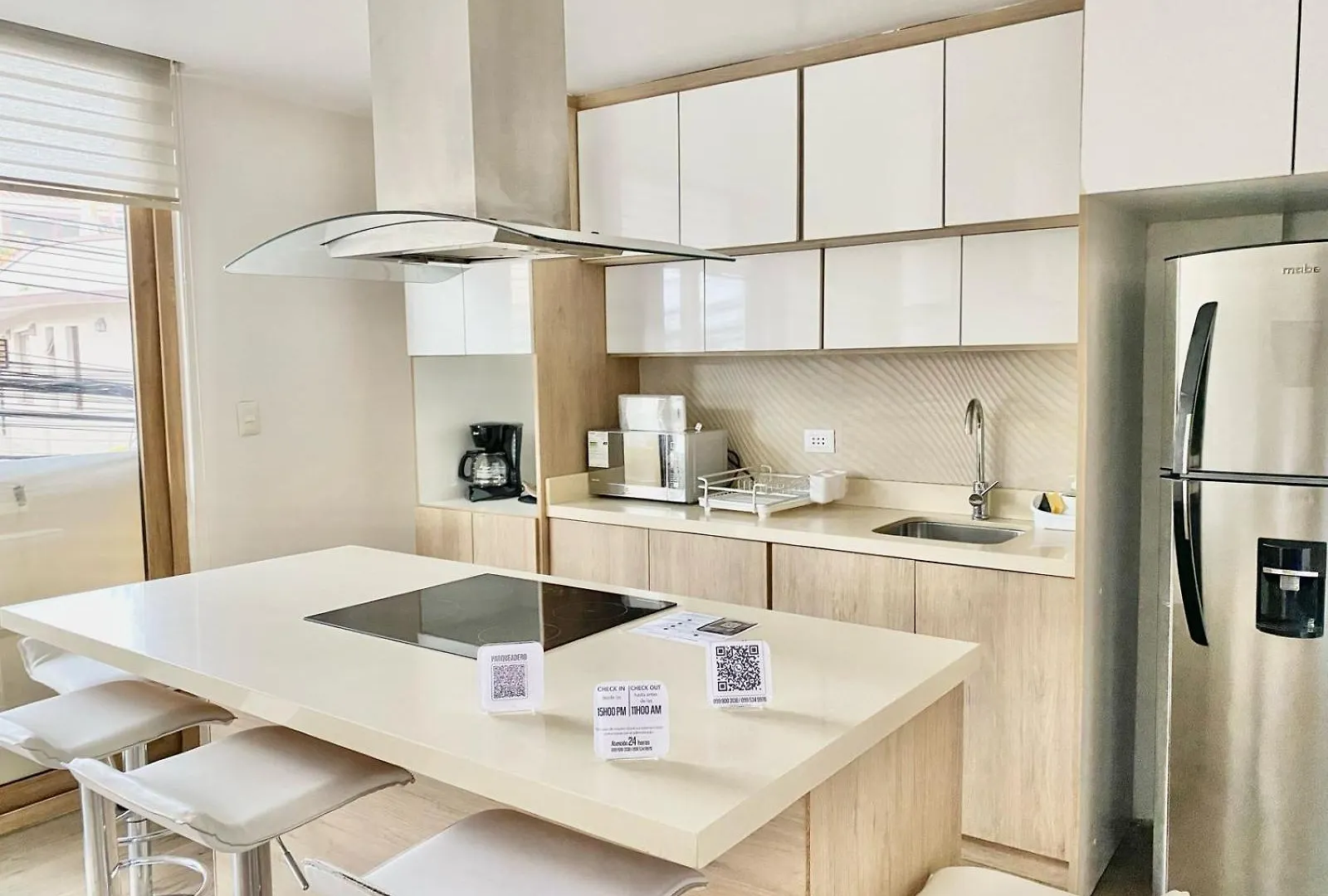 מלון דירות Hotel Iqon קואנקה אקוודור